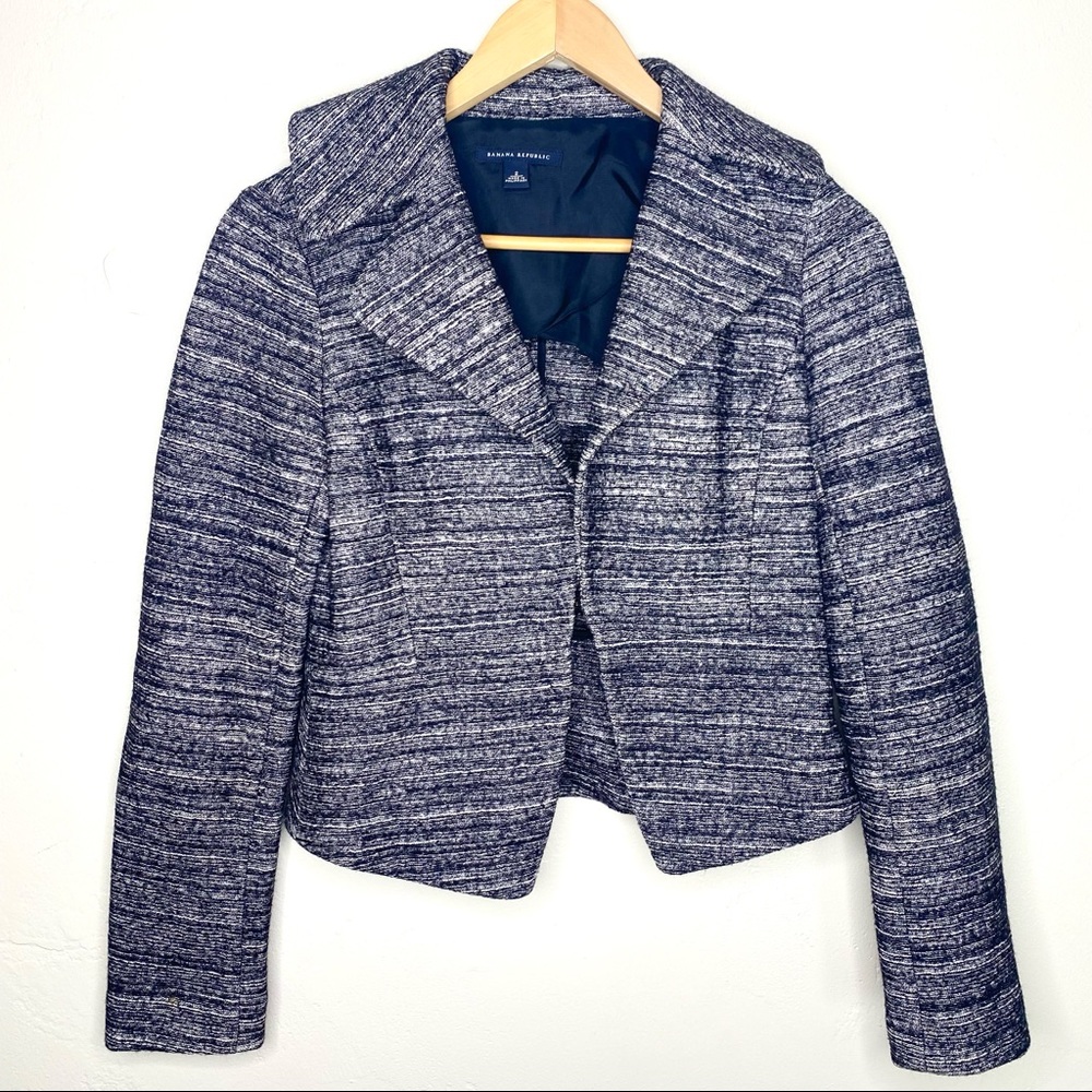 Banana Republic cropped knot tweed blazer size 2